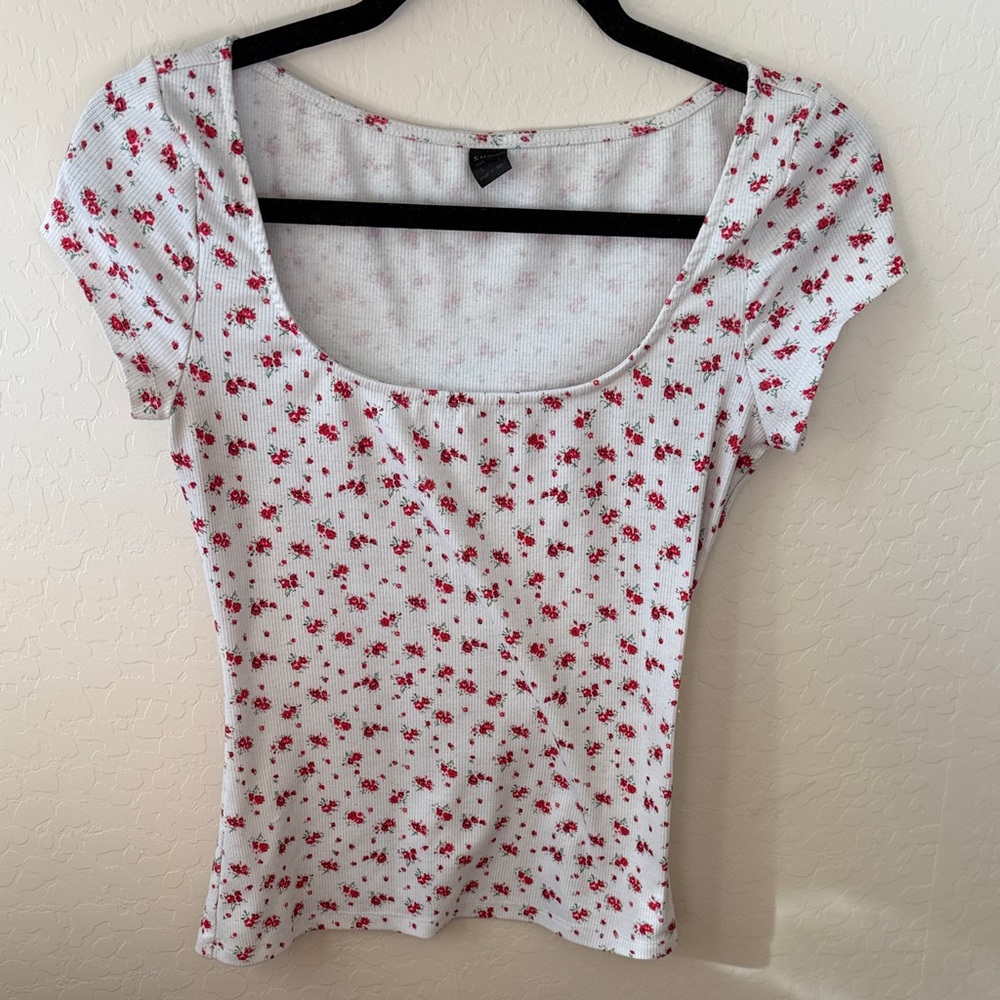 Floral Scoop Neck Top